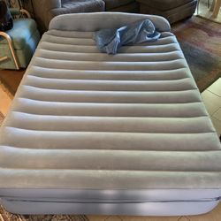 Aerobed - Inflatable Full Size Bed