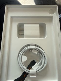 iPad Mini Pro (A17) super mint condition with Box and all ! $325