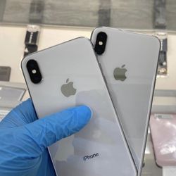 Factory Unlocked Apple iPhone X. 256gb , Sold with warranty 