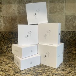 Airpod Pros 2nd Generation (USB-C) Magsafe Charging Case (Comes With Warranty)