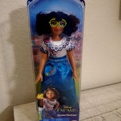 Disney Encanto Mirabel Madrigal