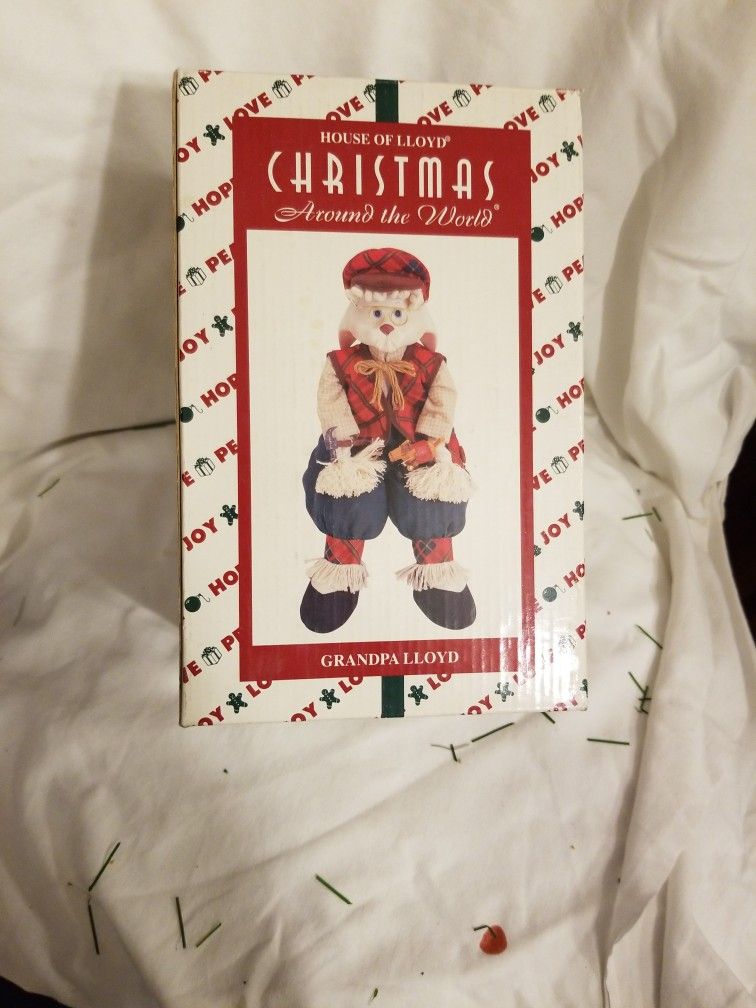 Christmas Around The World Grampa Bunny