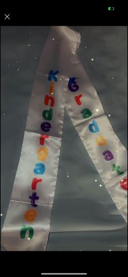 Kinder Grad Stole!