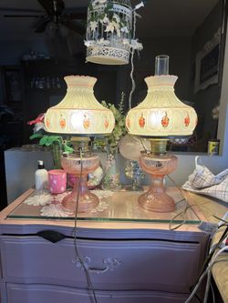 Pink Antique Lamps Oil Or Electric Lamps 