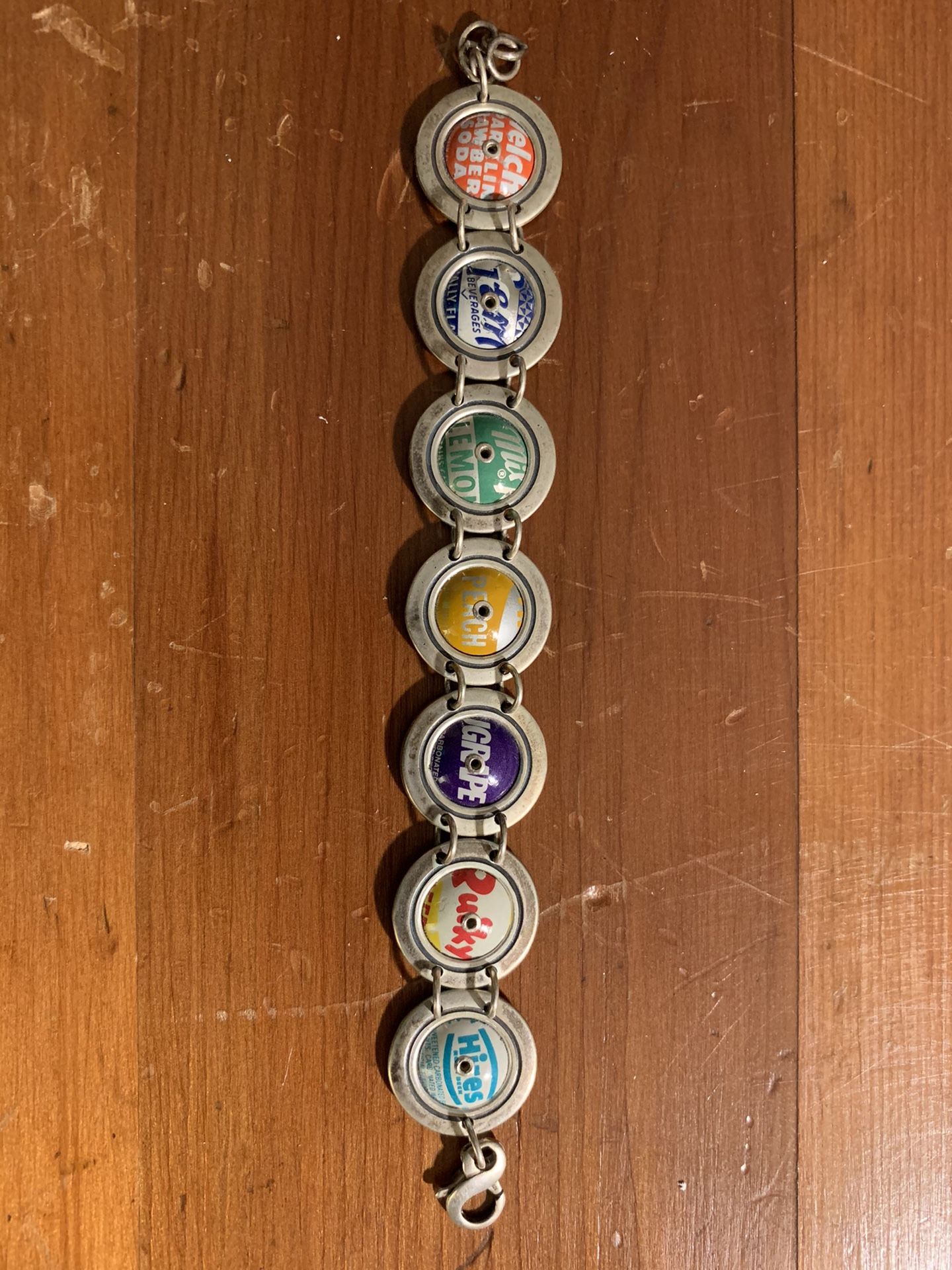 L-RA.com .925 Silver Bottle Cap Bracelet.