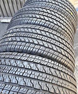 255/65/17 Goodyear vendo un set de llantas usadas excelente condiciones de vida las 4 ✅🤩I am selling a set of used tires, all 4 in excellent living c