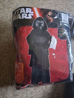 FREE  Star Wars Kylo Ren Deluxe Child Costume Large