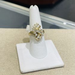 Gold Diamond Ring 
