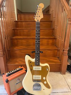 Squier J Mascis Jazzmaster w/ Orange Crush 12