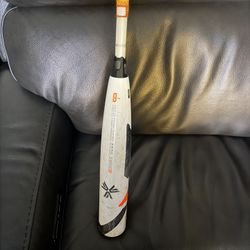 The item shown is a 2021 DeMarini CF (-8) USSSA Composite Baseball Bat featuring a white and grey barrel design with a drop-8 weight ratio