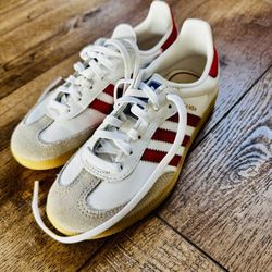Kids Sambas Size 1