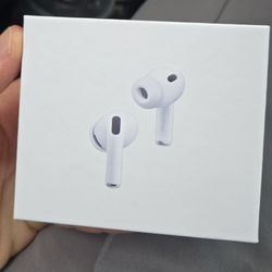 NEW Apple Airpod Pro 3