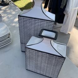 Decor / Flower Vase /