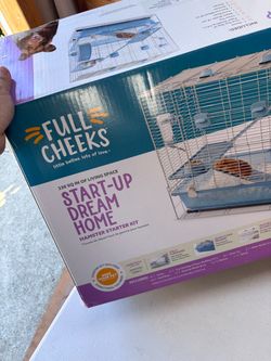 Full Cheeks Start-Up Dream Home Hamster Starter Kit