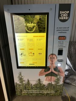 Automated Retail Kiosk- Smart Touchscreen Vending Machine- Works Great $7,000