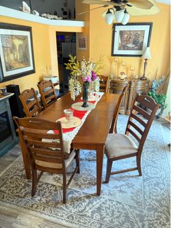 Dinning table