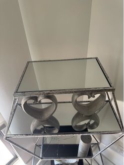Silver Glass mirror stand
