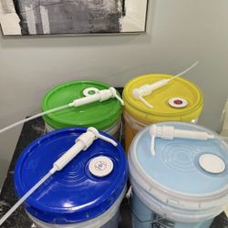 Liquid Laundry Detergent 