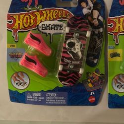 Hot wheels Skate Finger Boards
