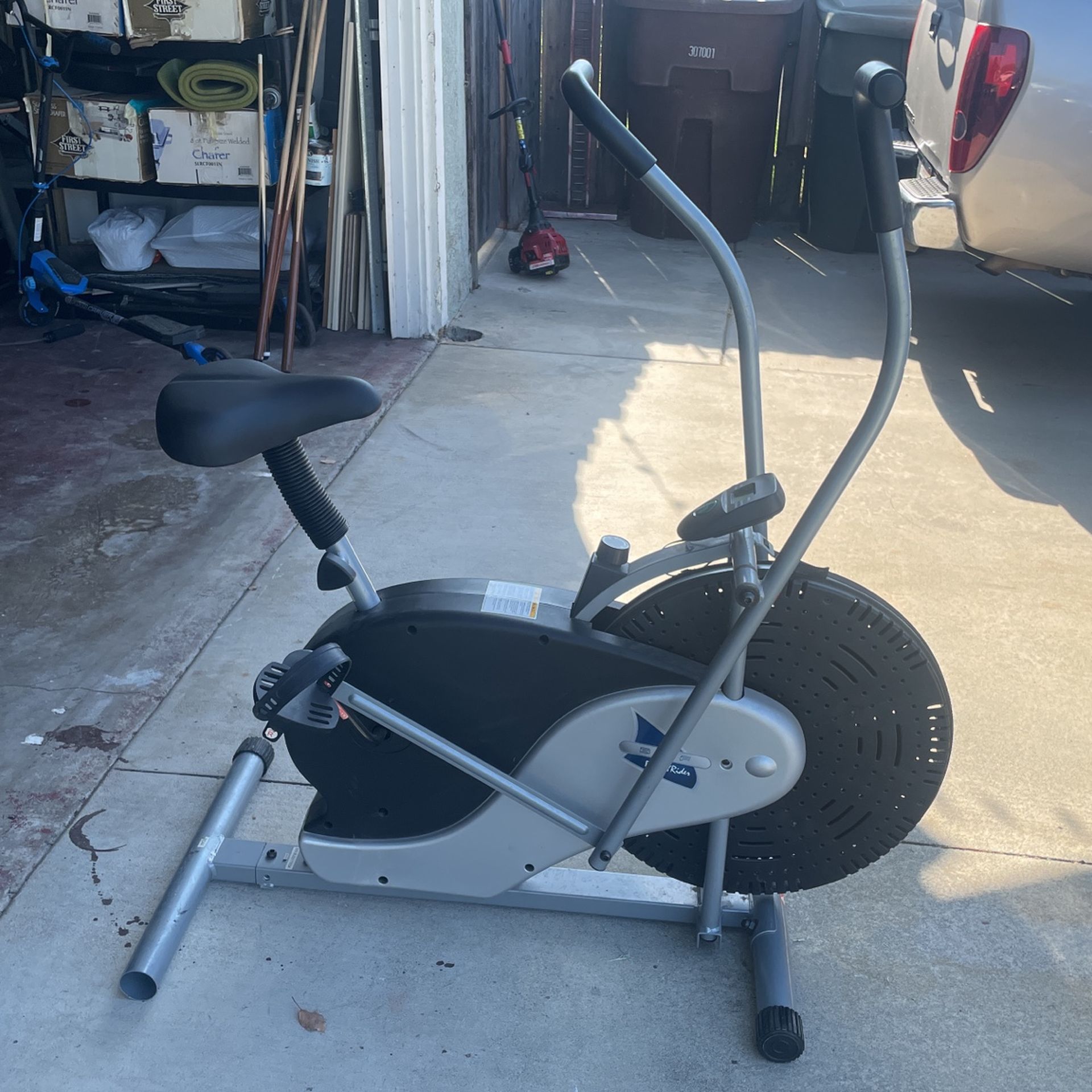 Body Rider BRF700 Exercise Upright