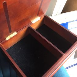 Jewelry/necktie Box