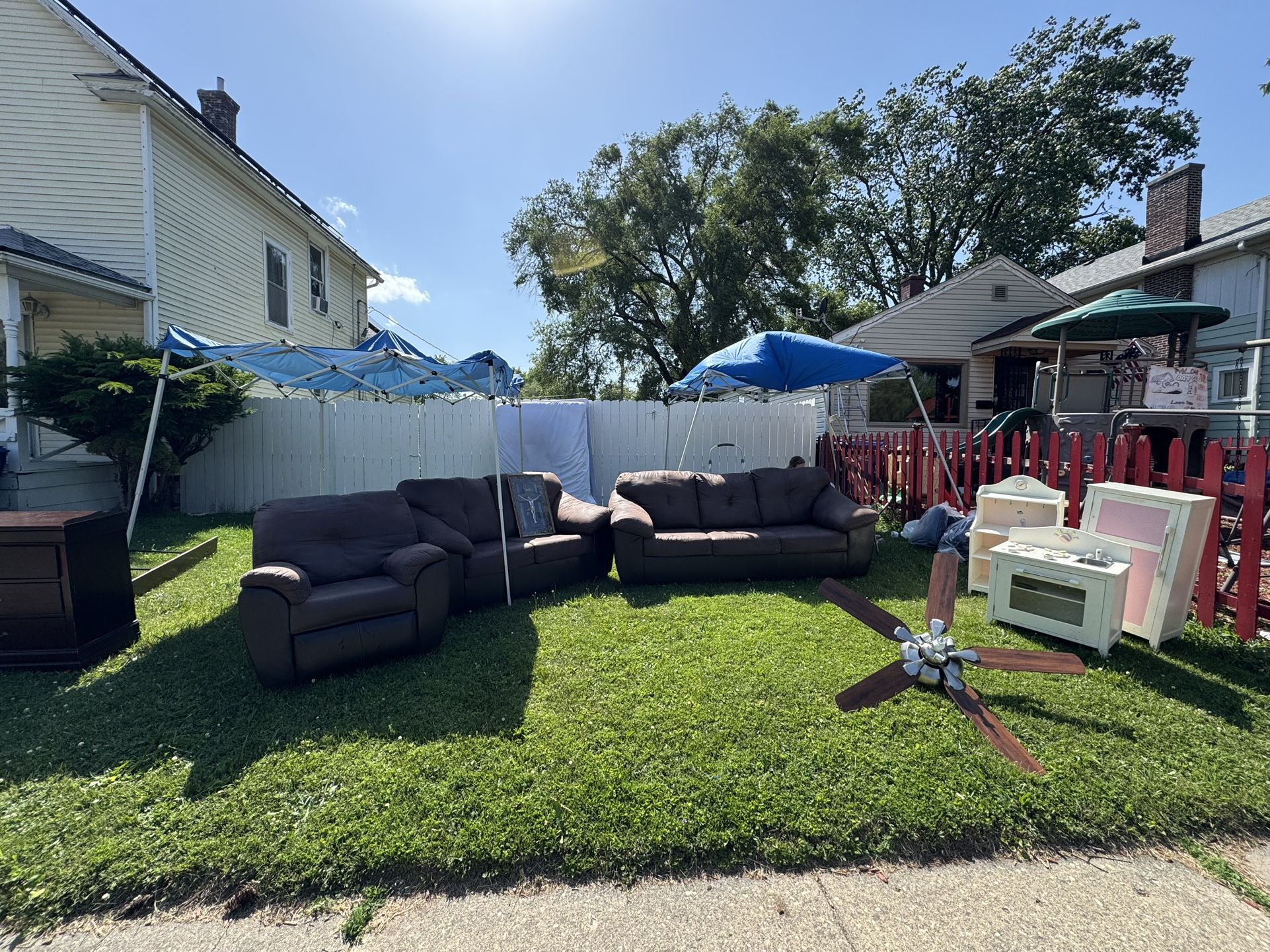 Sofa set for Sale!