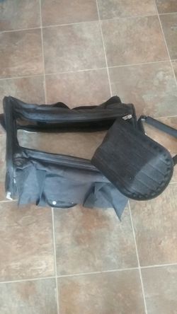 Xl sherpa pet carrier with wheels