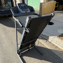 Folding Treadmill - Serene Life 