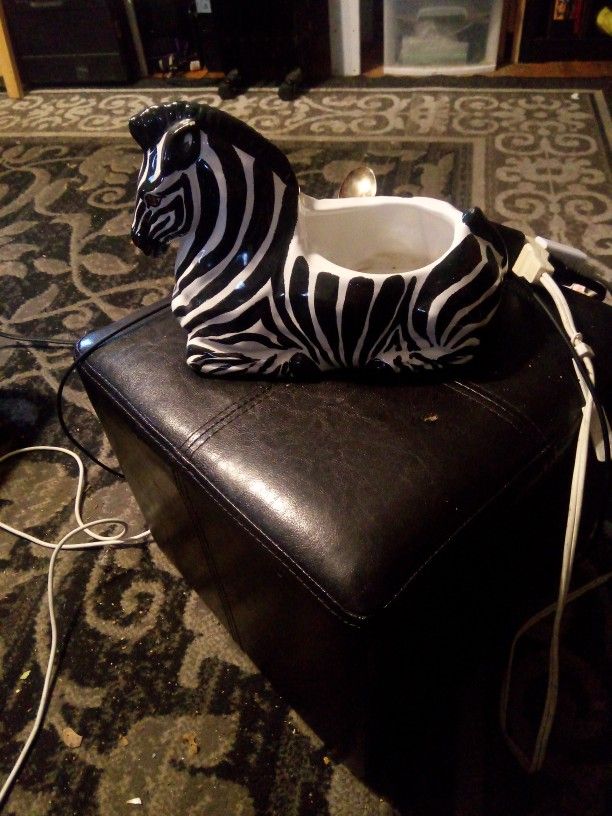 Zeebra Planter.Collectable.