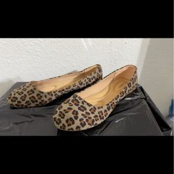 Cute Leopard Flats – Size 6.5 – Comfortable