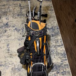 Golf OGIO Engineered golf bag + Adams 1,3,7 + 3,4,5,6,7,8,9 Irons.