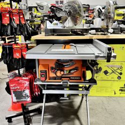 RIDGID 10" Table Saw With Stand 