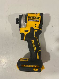 DEWALT ATOMIC DCFB5O Impact Driver( TOOL ONLY) NO PILA