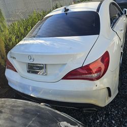 2015 MERCEDES BENZ CLA 250 FOR PARTS 