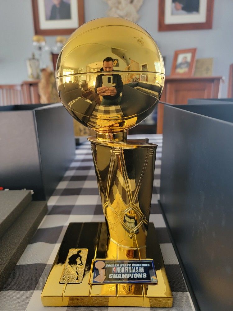 Golden State Warriors 15' 17' 18' NBA Finals Championship Replica 12" Trophy