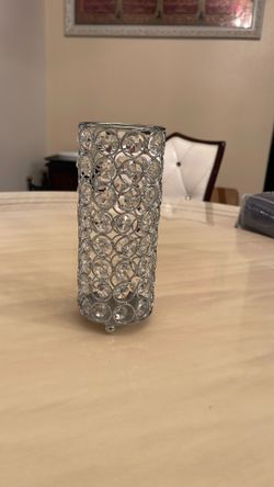 Elegant Designs Chrome Metal Glam Decorative object
