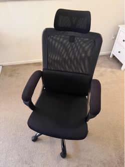 Office Chair with headrest