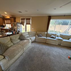 Large Leather Sectional – L Shaped – Good Condition