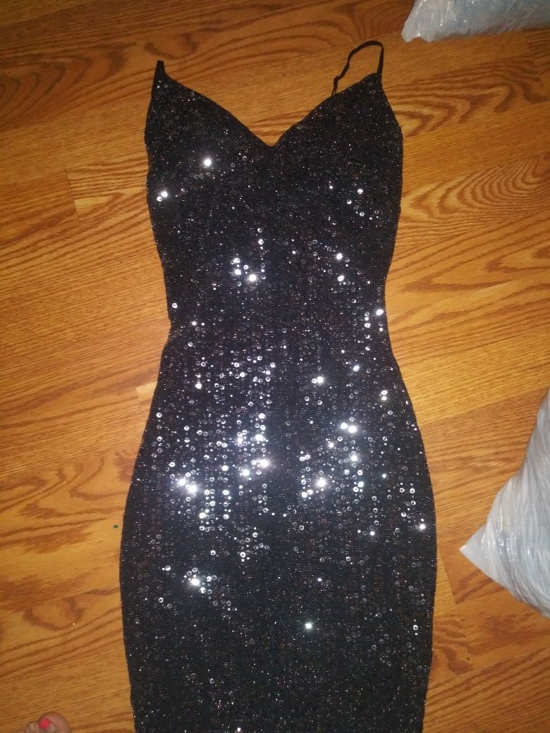 Size small