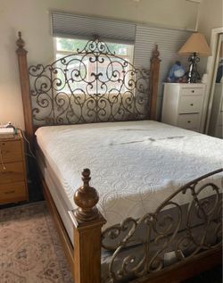 King Or Cal King Size Four Poster Rustic Spanish Style Iron King Bed Frame Mattress Not Included