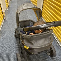 Stroller 