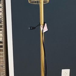 lamp in good condition, gold color