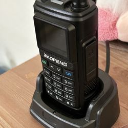 Police Scanner Pre Programmed  8 Watt