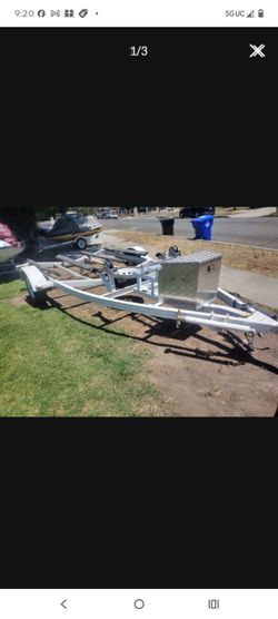 SEADOO JET SKI CUSTOM BUILT DOUBLE SKI TRAILER WITH NEW BOX AND FUEL RACK HOLDER WILL FIT ANY SKI HEADY DUTY AXEL WITH WILL COME WITH SPAIR TIRE WITH