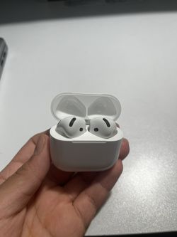 AirPods 4