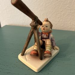 Hummel Star Gazer #888 Hum 132