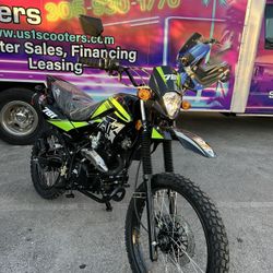 Zoom into savings! 😎🚴‍♂️