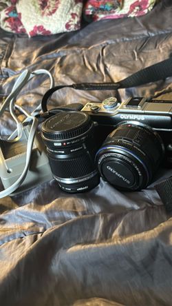 OLYMPUS E-PL1