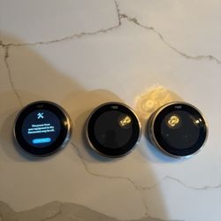 Nest Thermostats 