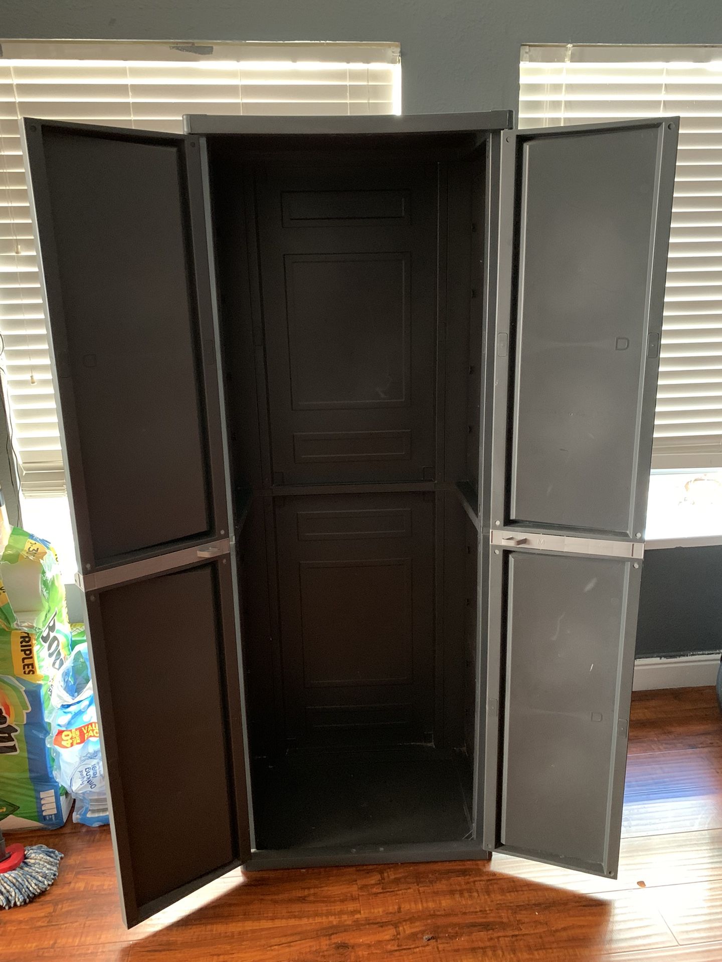 Plastic Cabinet